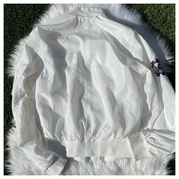 (FINAL💲) White Patched Jacket - Picture 7 of 7